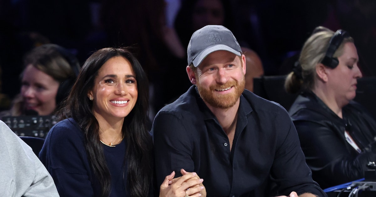 Herzogin Meghans funkelnder Diamantring im Blitzlichtgewittter