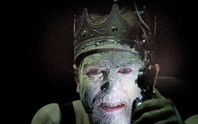 Lars Eidinger verletzt Fan mit Degen