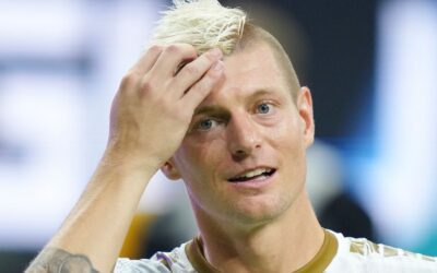 „Meine Frau war not amused“: Toni Kroos erzählt von Frisör-Fauxpas mit seinem Sohn