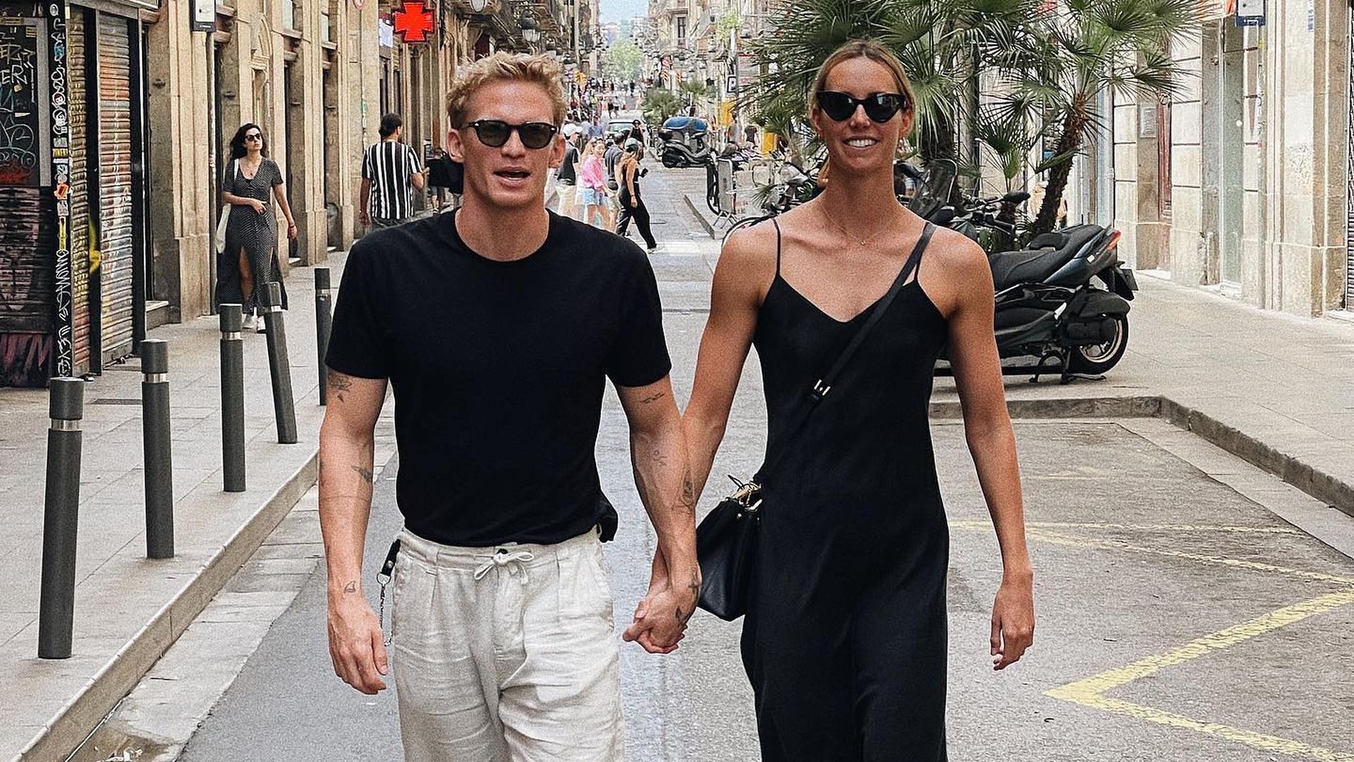 schwester-bestaetigt-cody-simpson-und-emma-mckeons-trennung.jpg Schwester bestätigt Cody Simpson und Emma McKeons Trennung