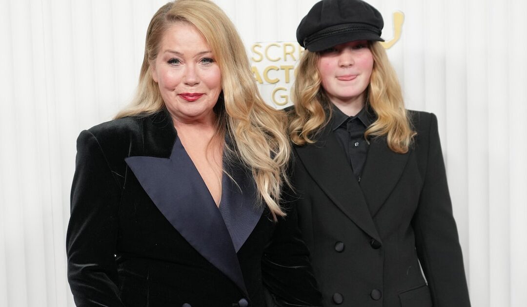 MS-erkrankte Christina Applegate verlässt nur für Tochter das Bett