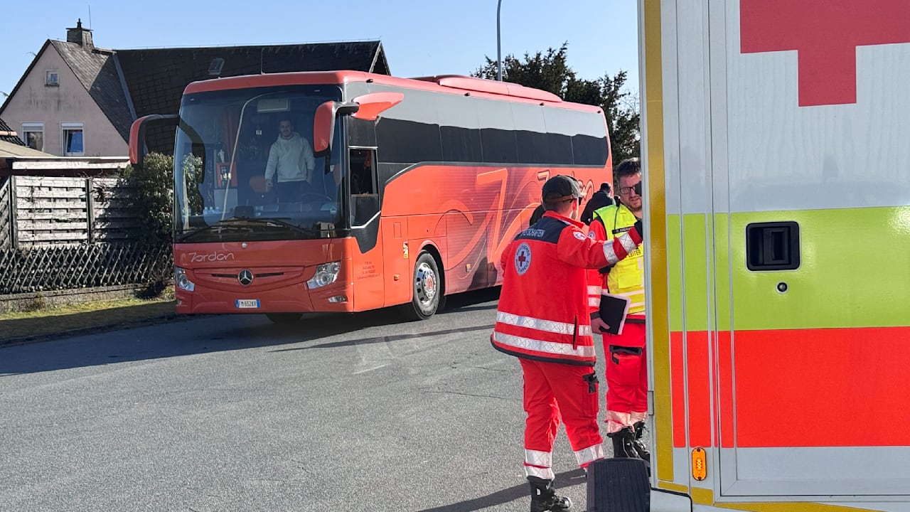 War es das Gulasch mit Reis? Reisebus strandet nach Durchfall-Attacke