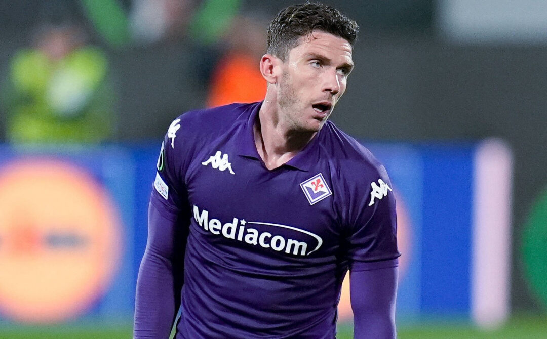 Nottingham Forest prüft Last-Minute-Transfer von Gosens – Stammkraft in Florenz