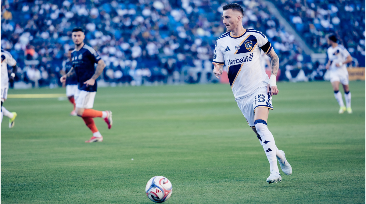 reus-verlaengert-bei-los-angeles-galaxy-macht-alle-um-ihn-herum-besser.jpg Reus verlängert bei Los Angeles Galaxy – „Macht alle um ihn herum besser“