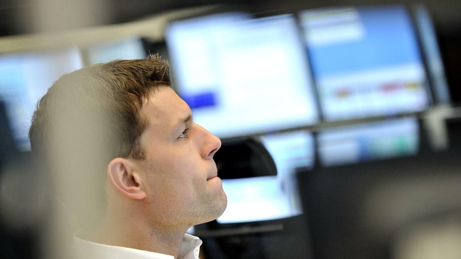 Dax aktuell: Dax erreicht 24.000 Marke – Iran und Konjunkturdaten im Blick