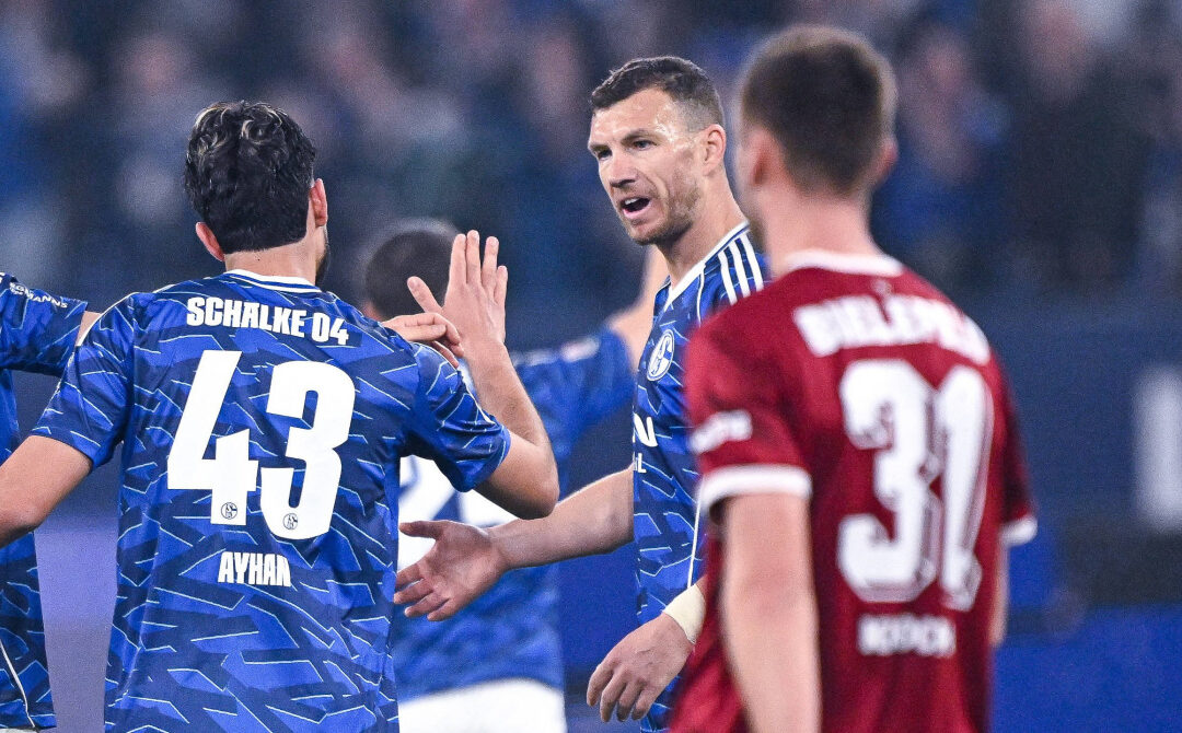 Dzeko macht den Unterschied: Schalke legt im Aufstiegsrennen vor – Elversberg bleibt dran