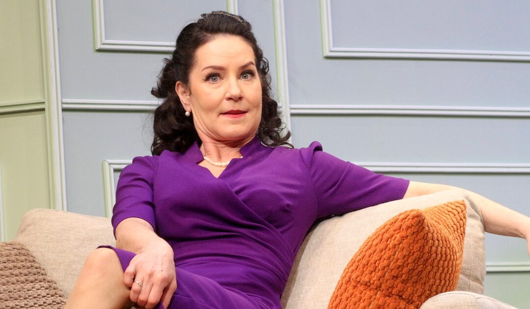 „Du hättest das Kleid auswringen können“: Marisa Burger über Probleme bei ihrem neuen Job