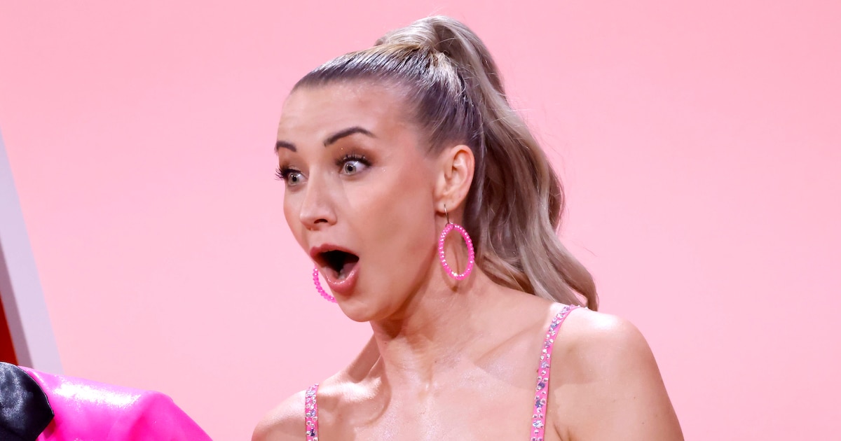 anna-carina-woitschack-geraet-bei-lets-dance-ins-kreuzfeuer-der-jury-mist-den-du-unte69adae223f839.jpg Anna-Carina Woitschack gerät bei „Let’s Dance“ ins Kreuzfeuer der Jury: „Mist, den du unten getanzt hast“