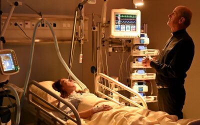 Autounfall und Not-Kaiserschnitt: So dramatisch wird die neue „Frühling“-Folge mit Simone Thomalla