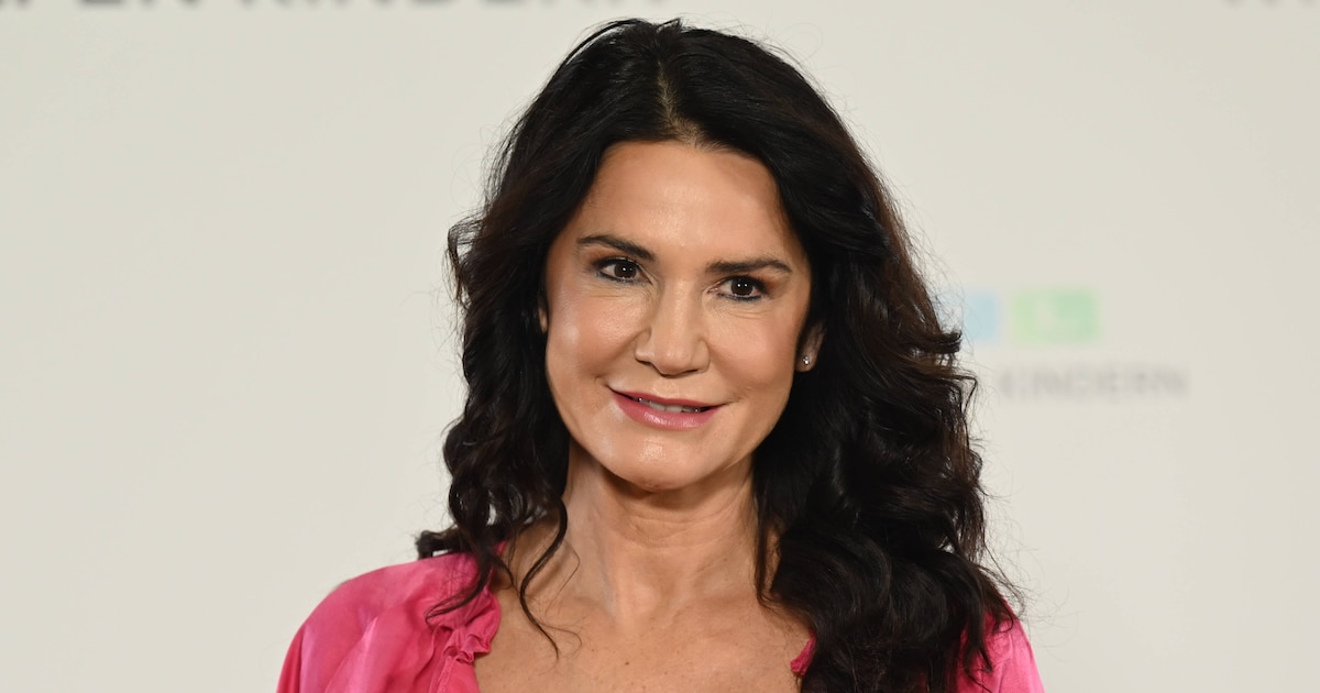 Mariella Ahrens stehlt im hautengen Silberkleid allen die Show