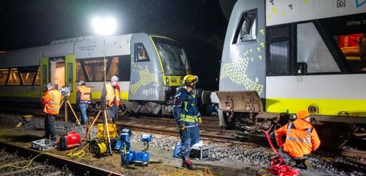 Bayreuth: Mehrere Verletzte nach Zug-Kollision im Hauptbahnhof
