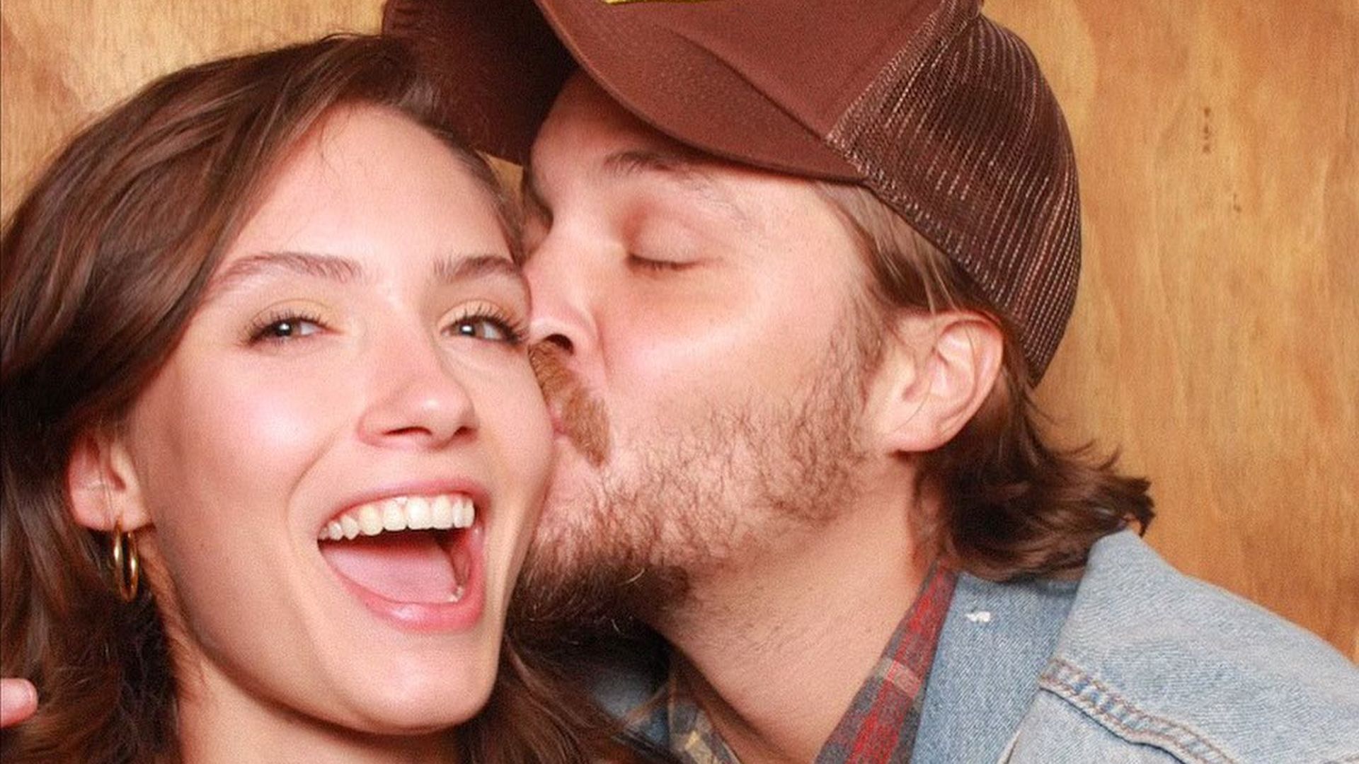 Überraschende Liebe: Luke Grimes fand Bianca auf Dating-App