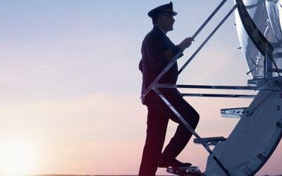 Pilot mit bis zu 175.000 Euro im Jahr: »Eigentlich gibt es keinen Grund für das hohe Gehalt«
