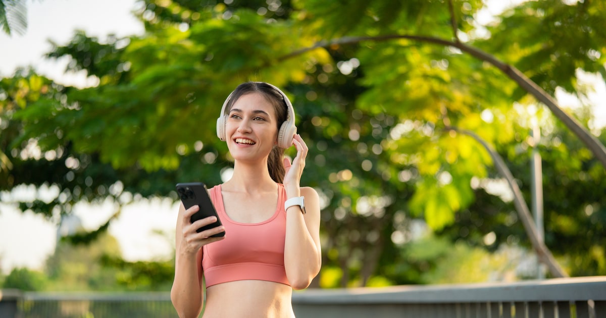 besser-als-fitnessstudio-warum-slow-jogging-im-park-jetzt-besonders-sinnvoll-ist.jpg Besser als Fitnessstudio: Warum Slow Jogging im Park jetzt besonders sinnvoll ist