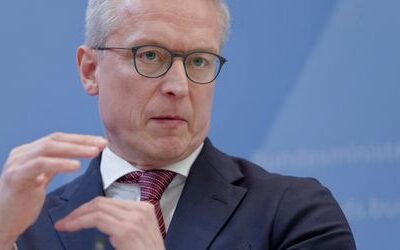 Künstliche Intelligenz: Digitalminister Karsten Wildberger fürchtet Branchenwandel und Jobverluste