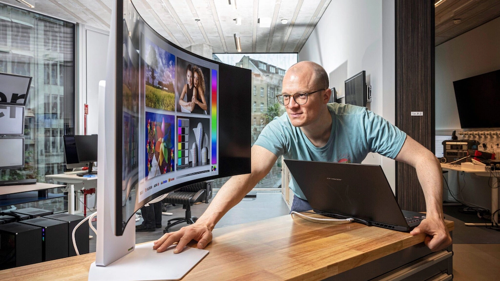 Alles im Blick: Ultrawide-Monitore im großen Test