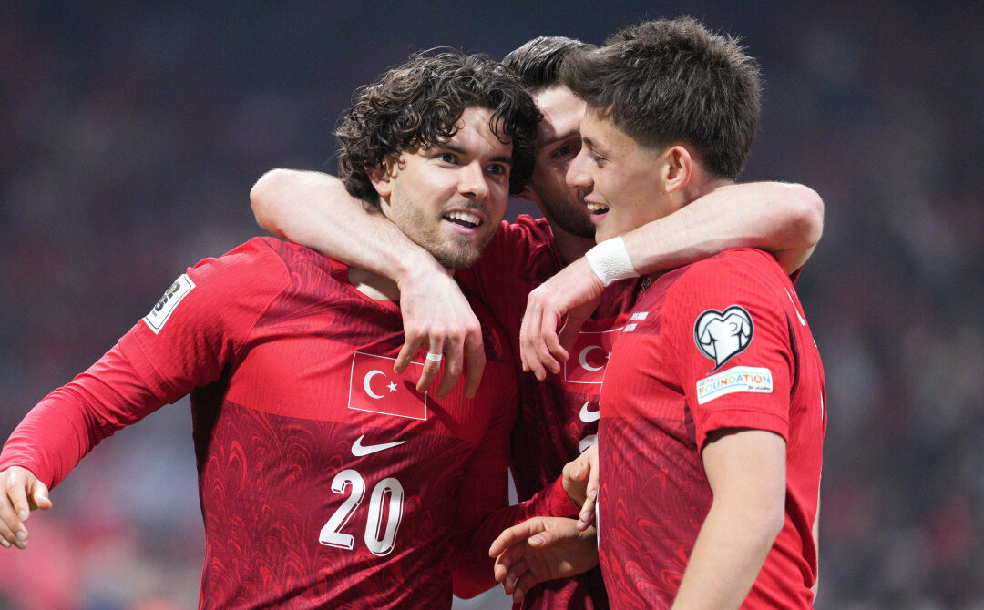 Türkei kommt WM näher – Rumäniens Lucescu jetzt ältester Nationaltrainer der Geschichte