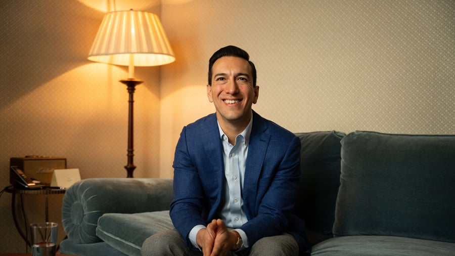 stanford-professor-jamil-zaki-empathielosigkeit-kostet-unternehmen-milliarden.jpg Stanford-Professor Jamil Zaki: „Empathielosigkeit kostet Unternehmen Milliarden“