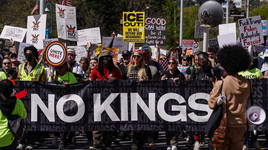 usa-faschisten-im-weissen-haus-grosse-us-proteste-gegen-trump.jpg USA: „Faschisten im Weißen Haus“ – Große US-Proteste gegen Trump