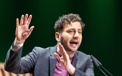 Energiepolitik: Banaszak warnt vor Merz-Gedankenspielen zum Kohleausstieg