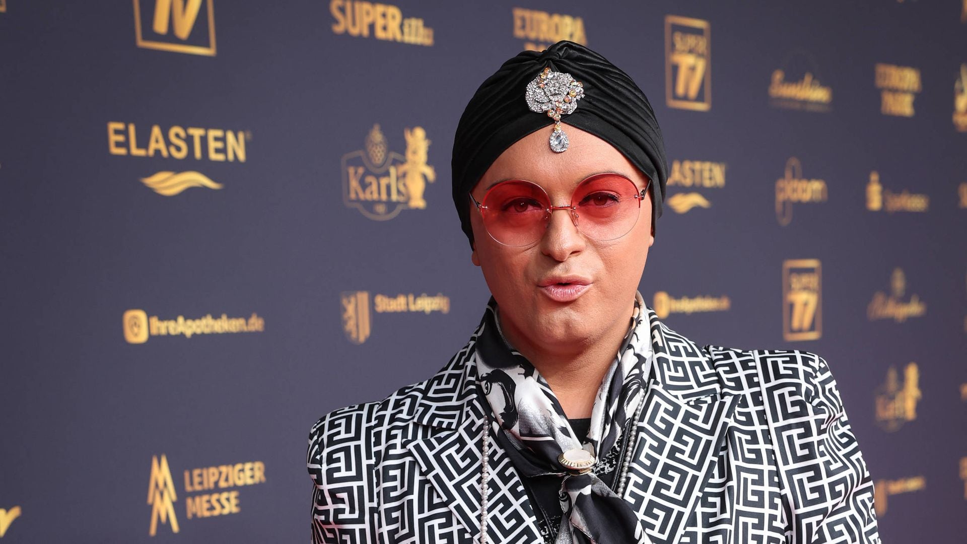 Brand in seinem Wohnhaus: Julian Stoeckel bittet um Hilfe