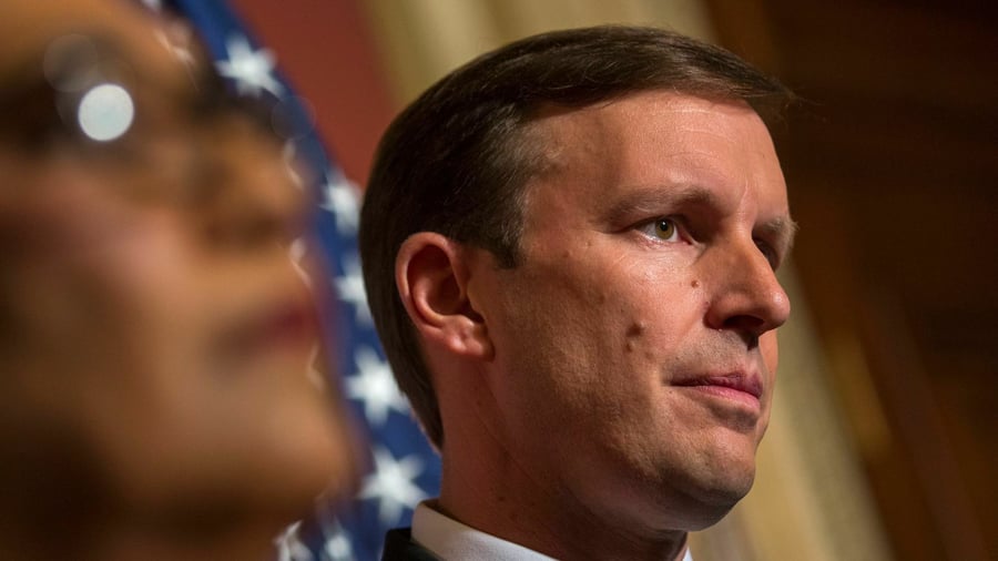 +++ Iran-Krieg +++: US-Senator wirft Trump Realitätsverlust vor – „Wir verlieren diesen Krieg“