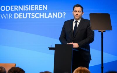 Steuerpolitik: Abschaffung des Steuerprivilegs für Ehepartner: So will Klingbeil das Ehegattensplitting reformieren
