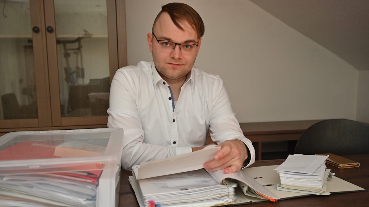 Kein Job, Behörden-Marathon: Trotz IQ von 128! Amt lässt schlauen Patrick hängen