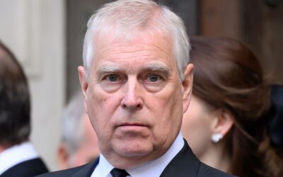 Ex-Prinz Andrew zeigt sich auf neuen Bildern bedrückt