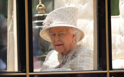 War Queen Elizabeth II. am Telefon mit Harry „auf der Hut“?