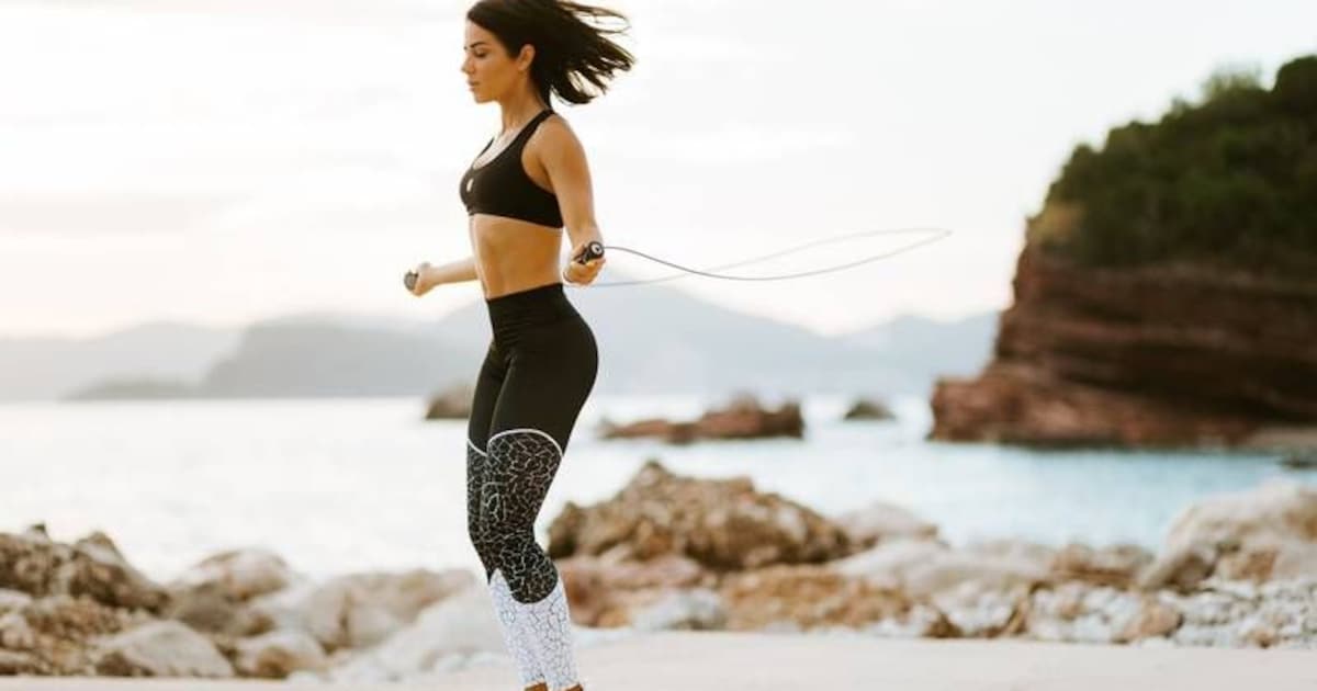 Mit 2 Übungen bleibst du fit bis ins hohe Alter