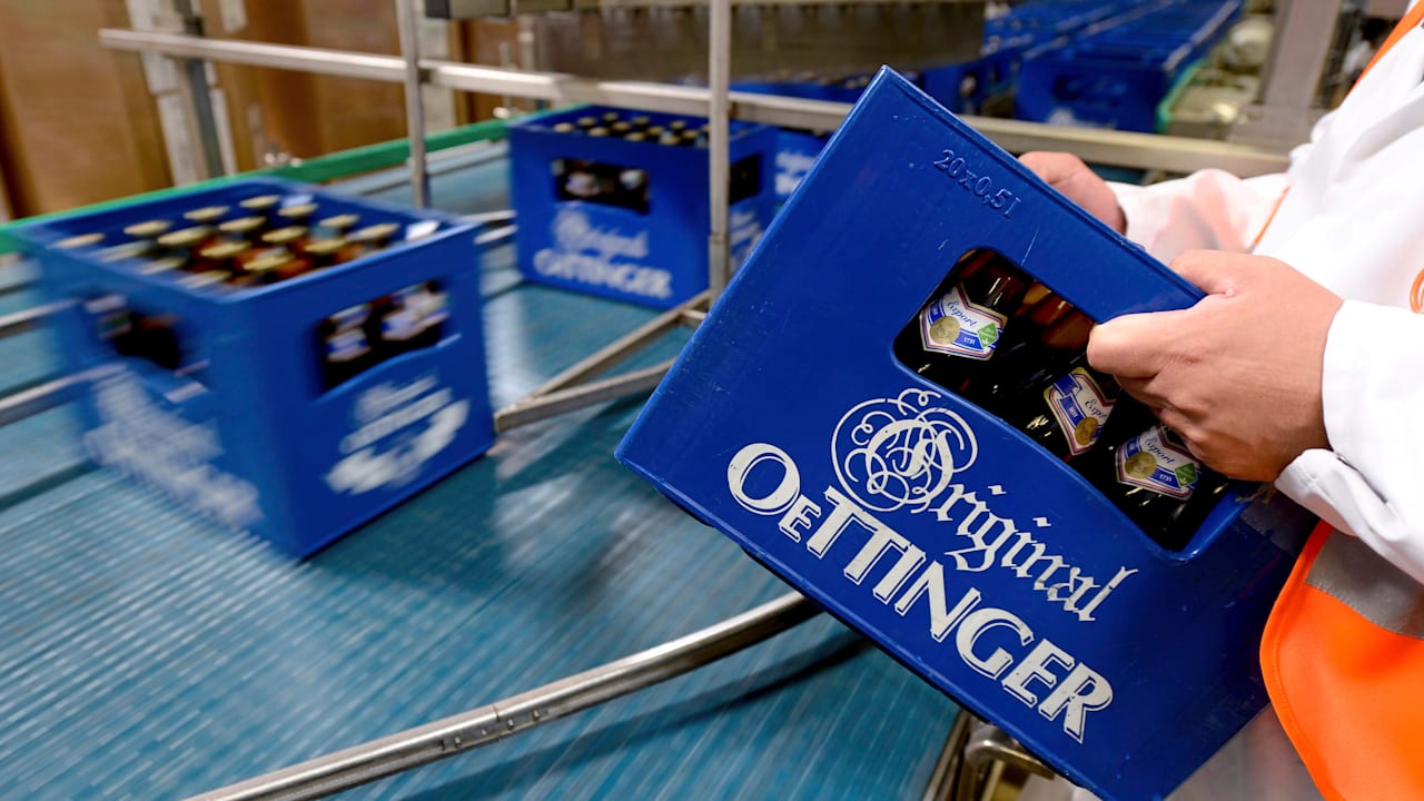 oettinger-deutscher-billigbier-riese-fluechtet-ins-ausland.jpg Oettinger: Deutscher Billigbier-Riese flüchtet ins Ausland
