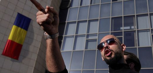 andrew-tate-gericht-in-rumaenien-hebt-auflagen-gegen-influencer-auf.jpg Andrew Tate: Gericht in Rumänien hebt Auflagen gegen Influencer auf