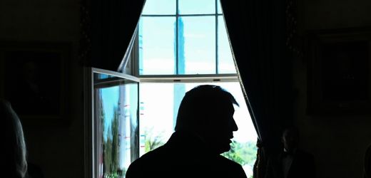 iran-krieg-donald-trump-droht-journalisten-mit-haft-wegen-infos-zu-pilotenrettung-in-iran.jpg Iran-Krieg: Donald Trump droht Journalisten mit Haft wegen Infos zu Pilotenrettung in Iran