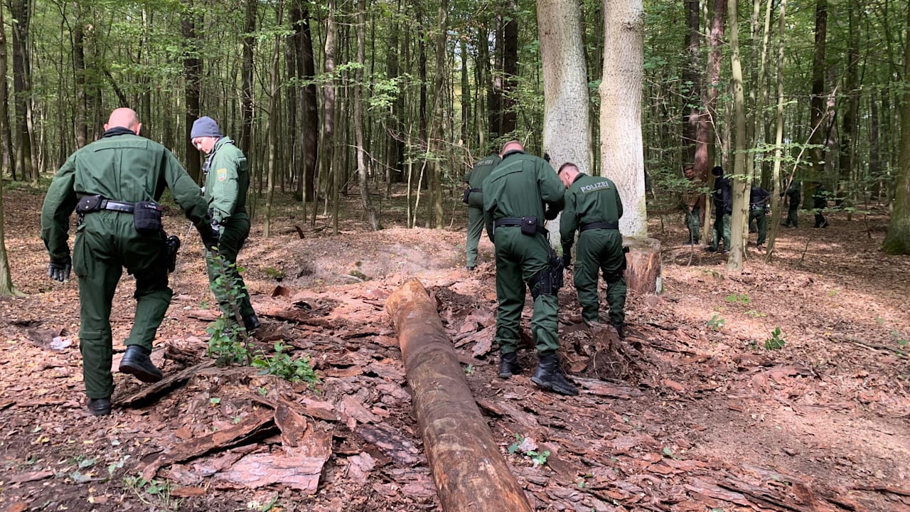 Neue Spur nach 8 Jahren: Mörder aus dem Wald zurück in Deutschland?