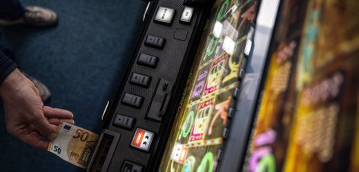 Firmen und Politiker warnen vor Boom im Glücksspiel-Schwarzmarkt