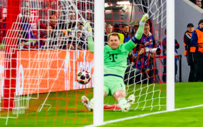 Champions League: Manuel Neuer verursacht zwei Gegentore