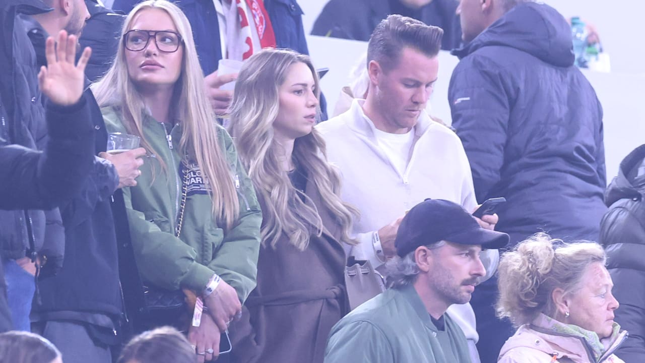 fc-bayern-schwangere-anika-neuer-erstes-foto-mit-baby-bauch.jpg FC Bayern: Schwangere Anika Neuer – Erstes Foto mit Baby-Bauch