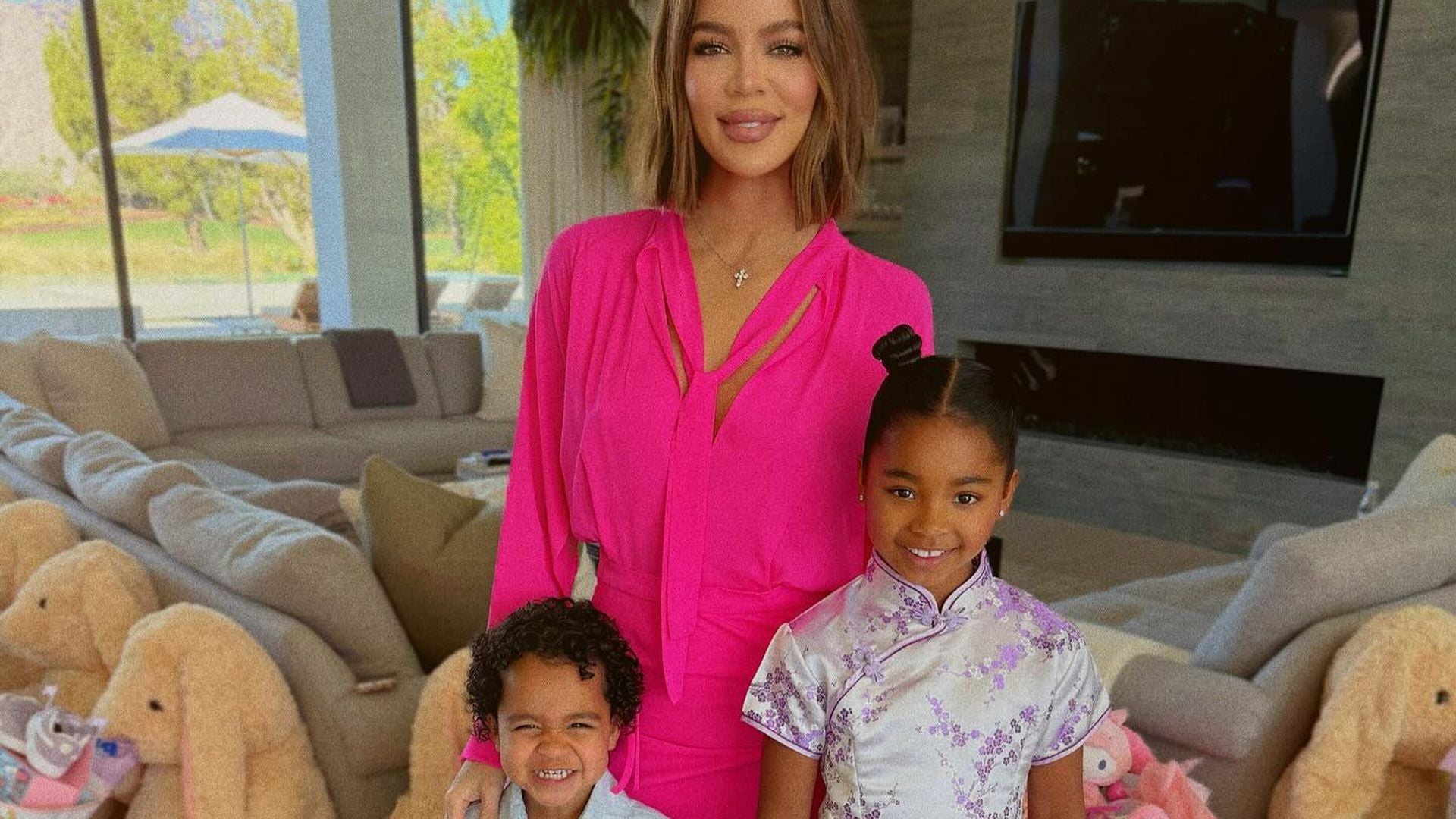 So fördert Khloé Kardashian positives Körperbild bei Tochter