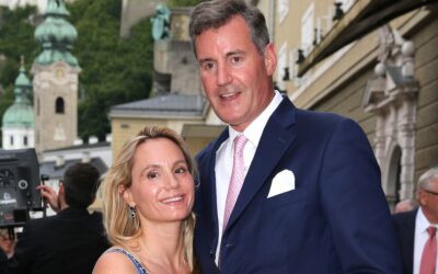 Fürst & Fürstin von Isenburg zeigen süße Kommunionsfotos ihrer Tochter