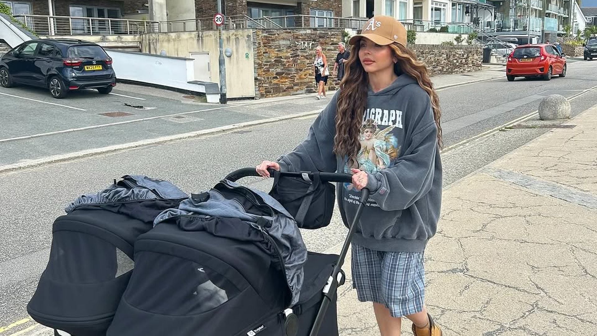 Jesy Nelsons Auto wurde gestohlen: Equipment für Töchter weg