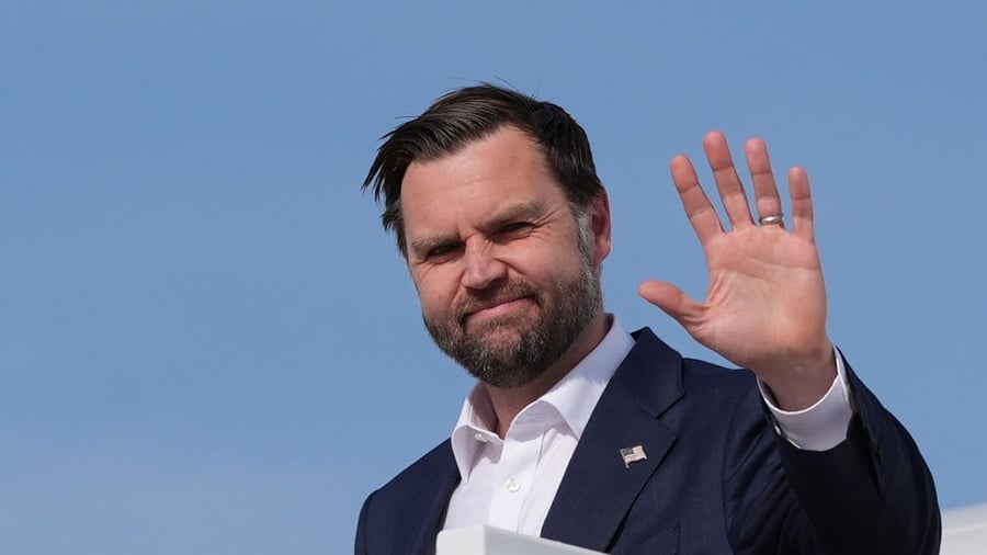 +++ Iran-Krieg +++: Vance offenbar doch noch nicht auf dem Weg nach Islamabad – Delegation soll „bald“ aufbrechen