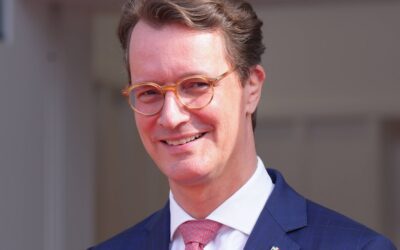 Hendrik Wüst: „Das erste Baby-Lächeln ist unvergesslich“