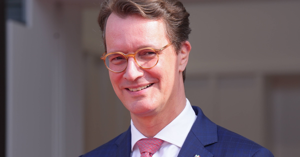 Hendrik Wüst: „Das erste Baby-Lächeln ist unvergesslich“