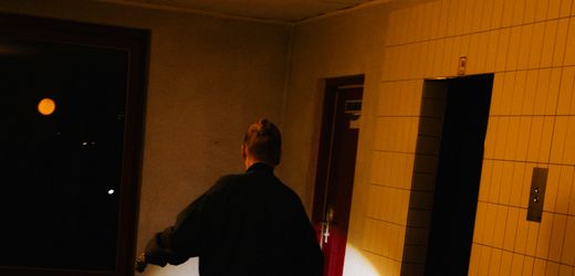 Berlin: »Die liegen im Treppenhaus und zwei Meter weiter verrichten sie ihre Notdurft«