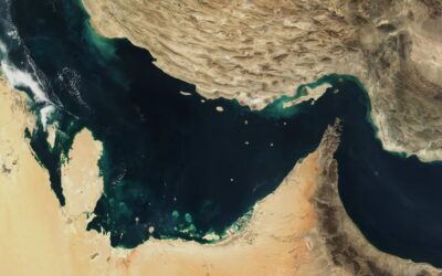 +++ Iran-Krieg +++: USA schießen iranischen Tanker manövrierunfähig