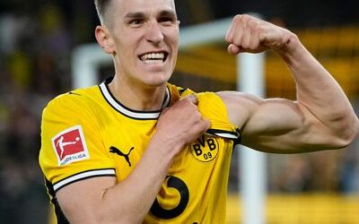 Dortmund besiegt Frankfurt und holt sich die Vizemeisterschaft