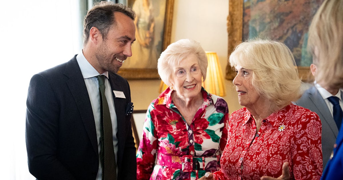 camilla-und-kates-bruder-james-bei-tierischer-mission-sichtbar-verbunden.jpg Camilla und Kates Bruder James bei tierischer Mission sichtbar verbunden