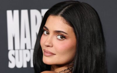 Kylie Jenner packt über ihre Kindheit im Rampenlicht aus