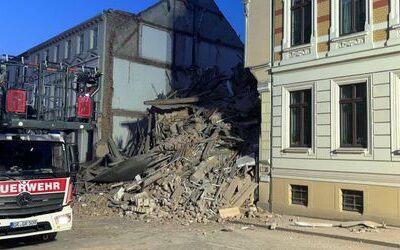 Görlitz in Sachsen: Haus in Innenstadt eingestürzt – Einsatzkräfte suchen nach Vermissten